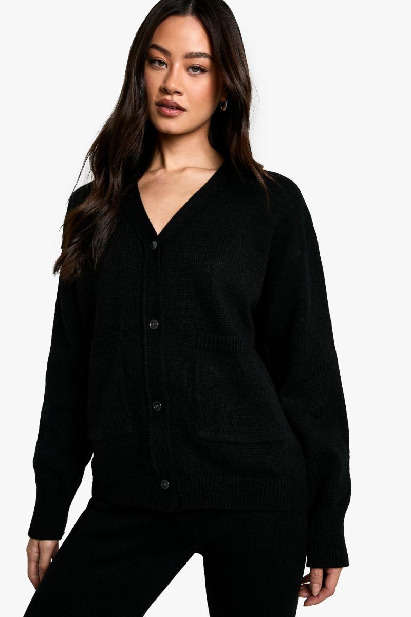 Високий кардиган і спалах