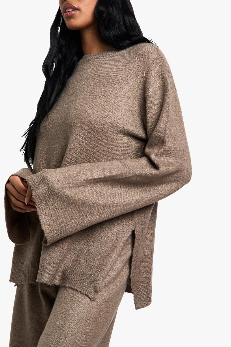 М'який в'язаний джемпер і спалаху в’язаний коордін