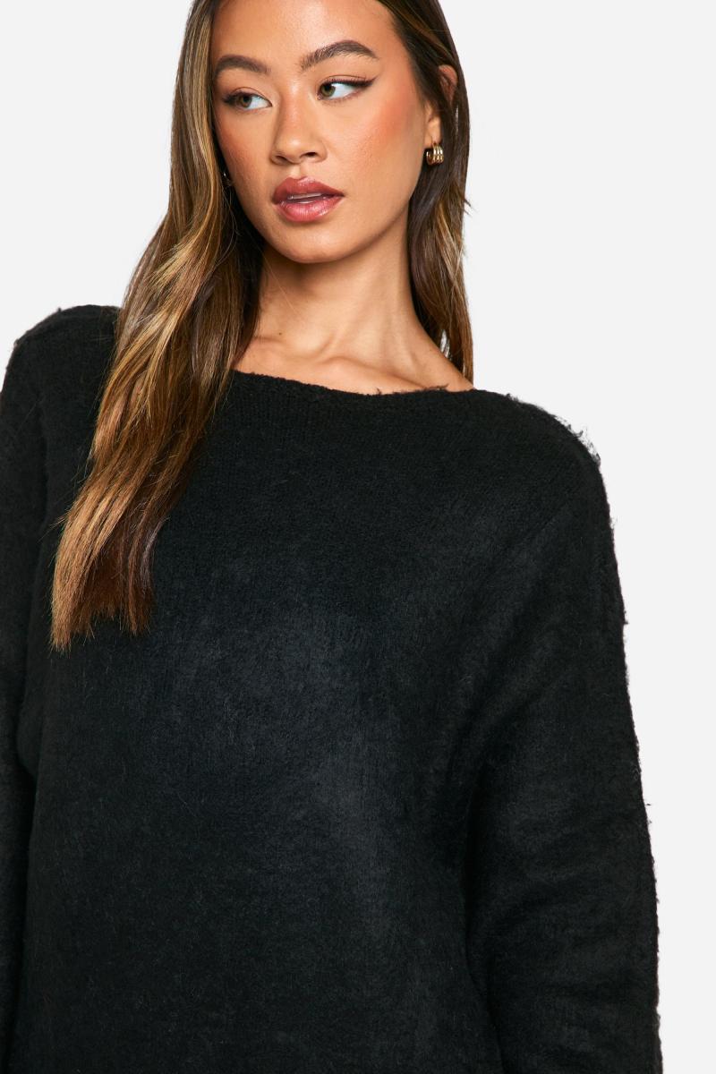 Високе матове плаття, що належить до спини