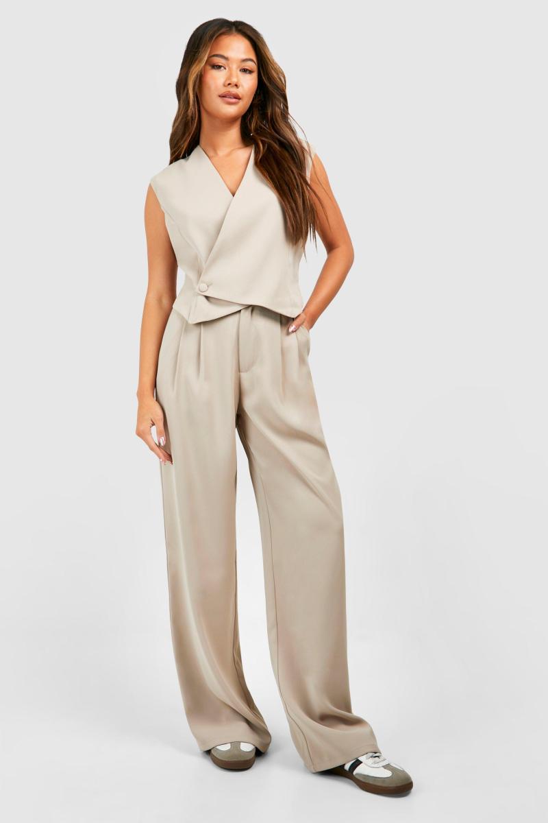 Штани з широкими ногами рідини