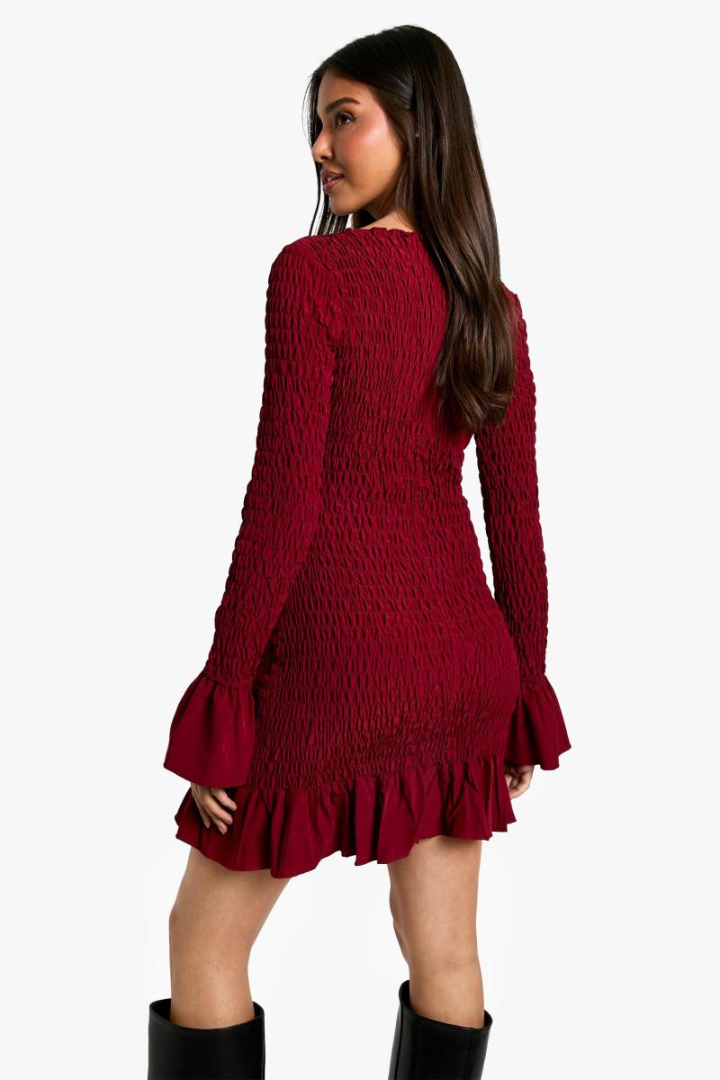 Міні -сукня з довгими рукавами