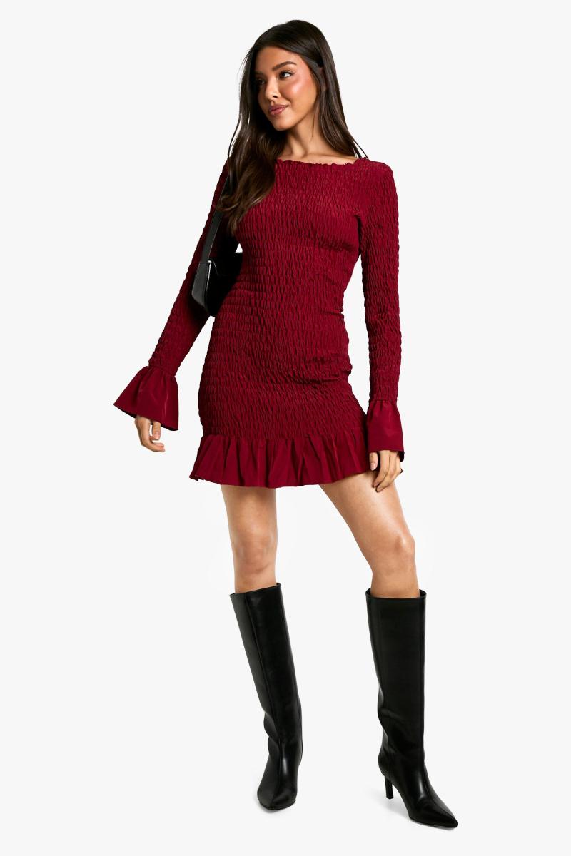 Міні -сукня з довгими рукавами