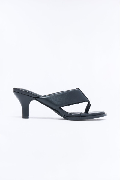 Босоніжки-в'єтнамки Cardinal з підбором-кітенхіл