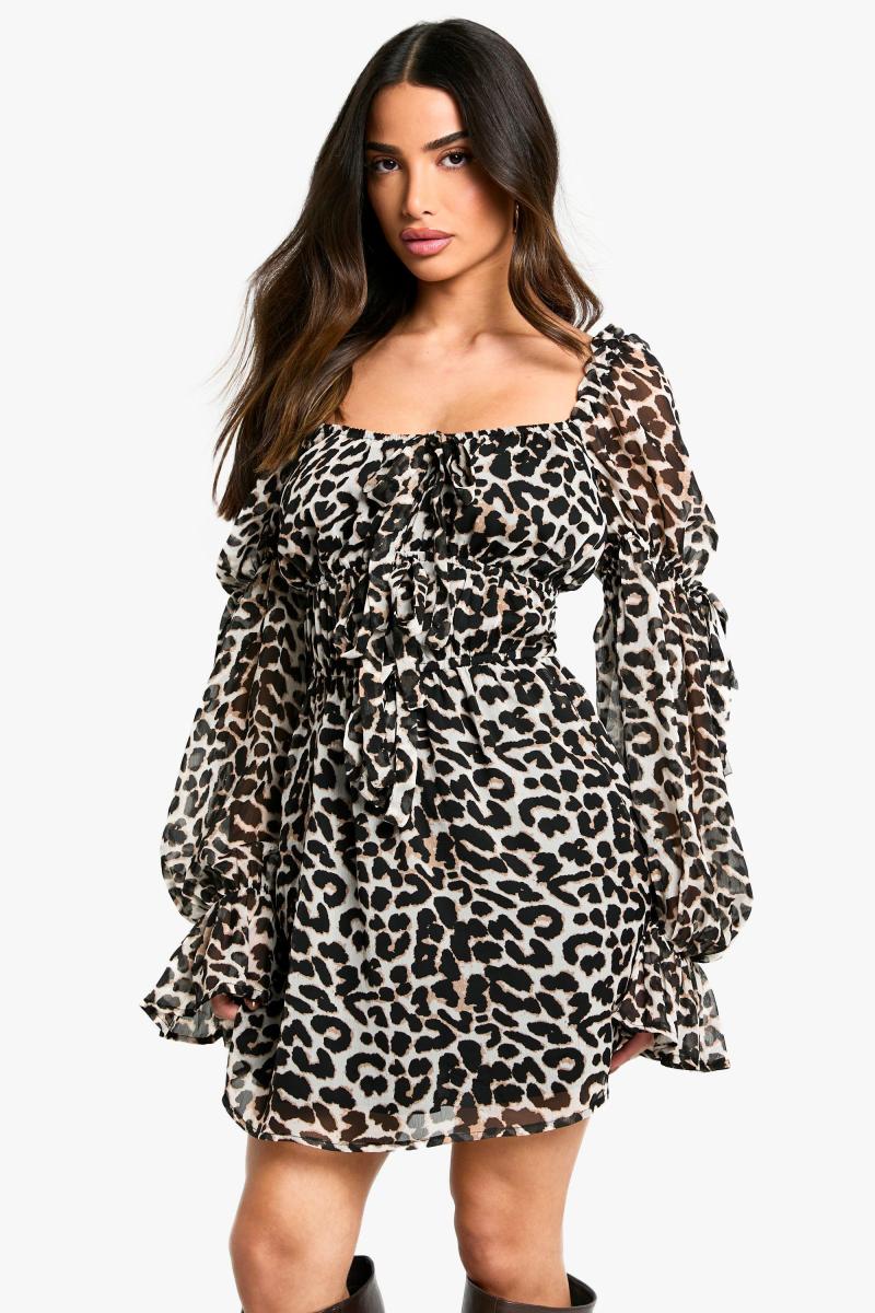 Міні -сукня з маленьким леопардовим рафінгом