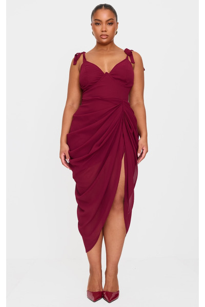 Плюс бордова сукня міді з деталями на кісточках і драпіруванням Плюс бордова сукня міді з деталями на кісточках і драпіруванням