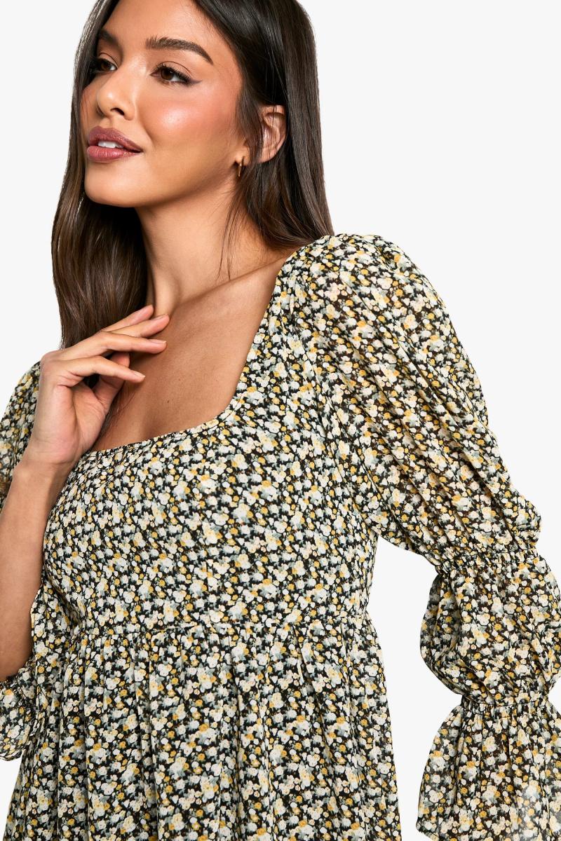 Квітковий зібраний сукня з пуховою рукавом