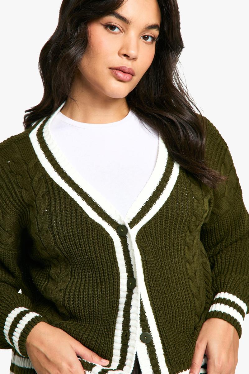 Плюс університетський кардиган