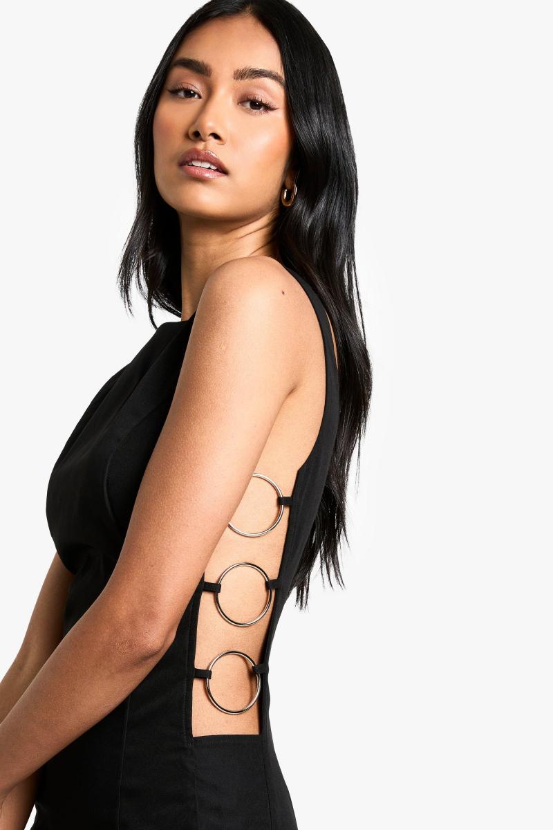 O Кільцеве плаття без рукавів