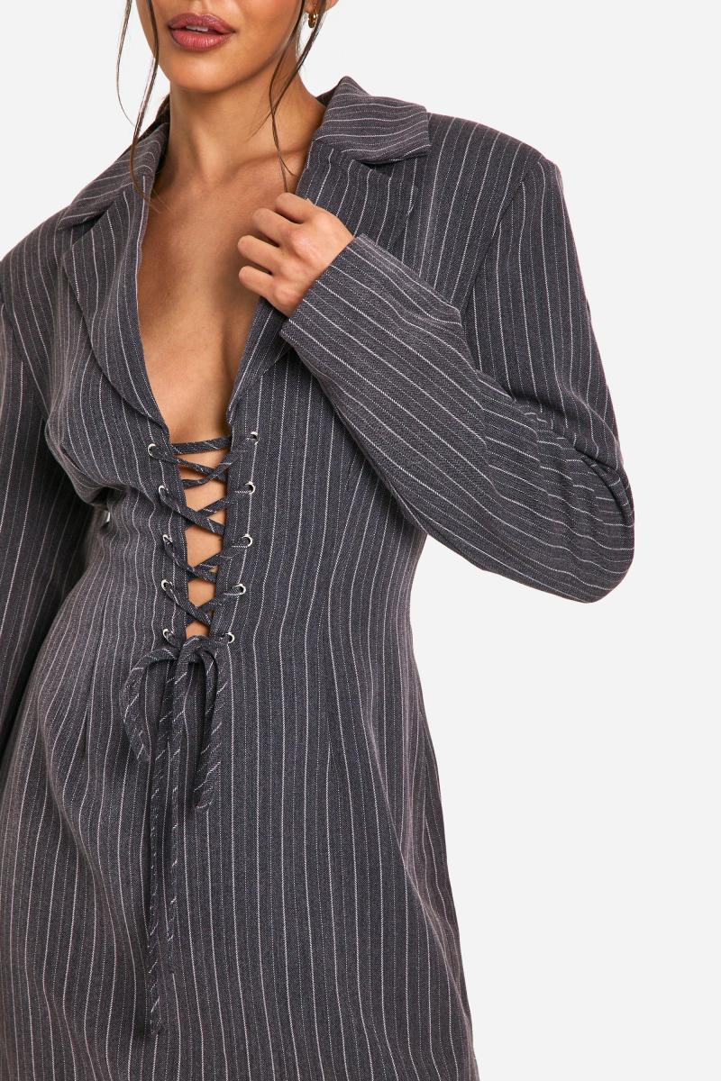 Сукня з блейзера шнурка